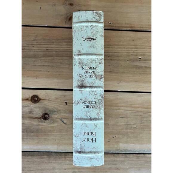 Large Holy Bible King James Version Family Heritage Edition World Publishing - Picture 2 of 4